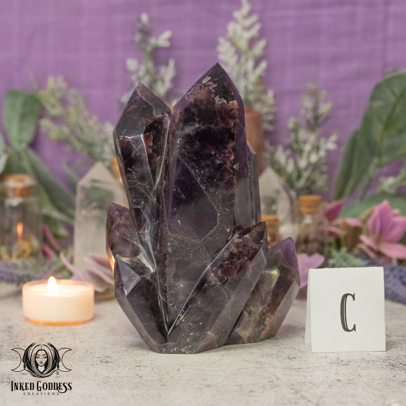 Load image into Gallery viewer, Alien Amethyst Carved Point Cluster for Starborn Vibes