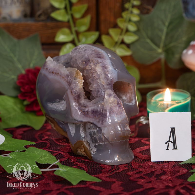 Load image into Gallery viewer, Amethyst and Agate Skull for Spiritual Connections