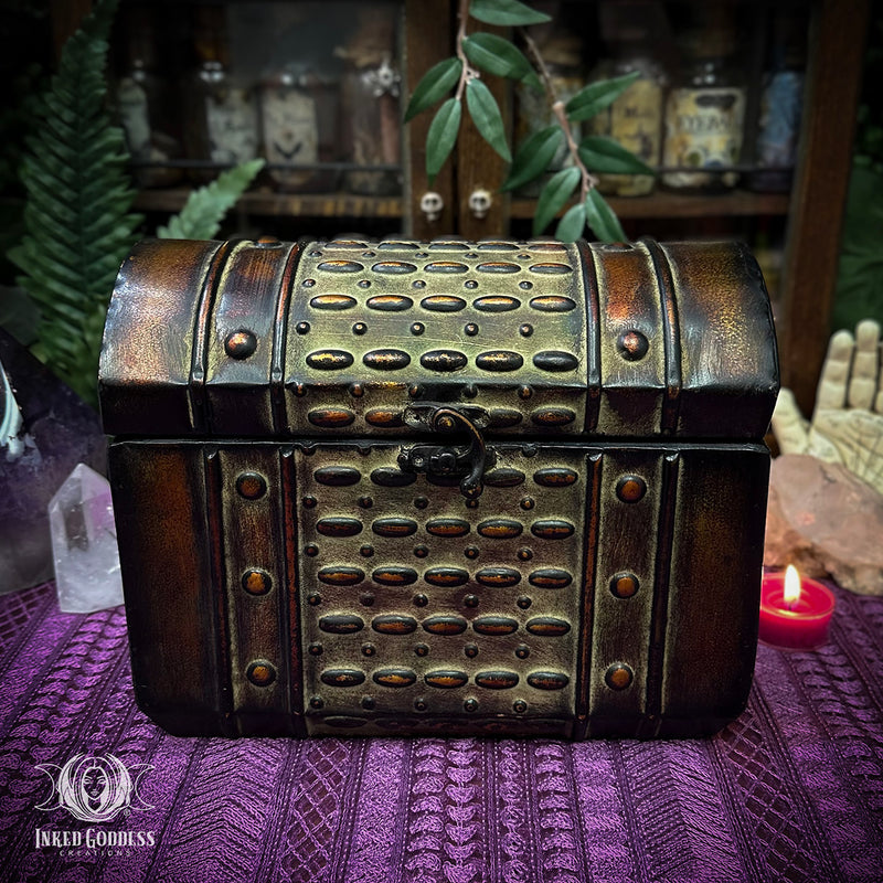 Load image into Gallery viewer, Deluxe Beginner Witchcraft Kit - Complete Altar Set for New Witches