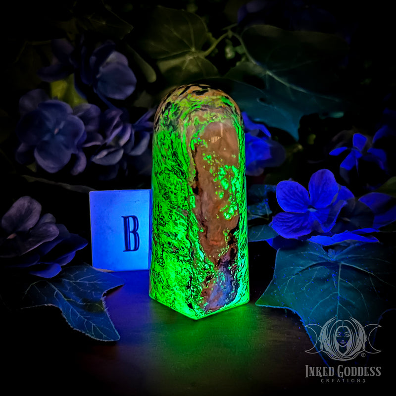 Load image into Gallery viewer, Franklinite, Willemite, Calcite Bloop for Amplifying Your Glow
