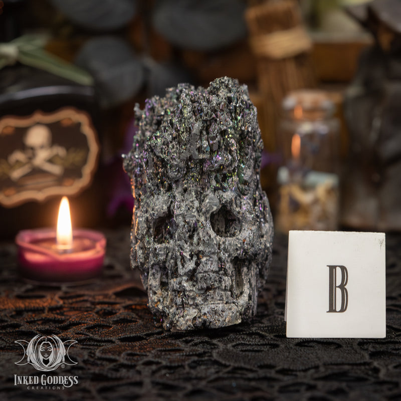 Load image into Gallery viewer, Unicorn Poop Skull for Spirit Communication