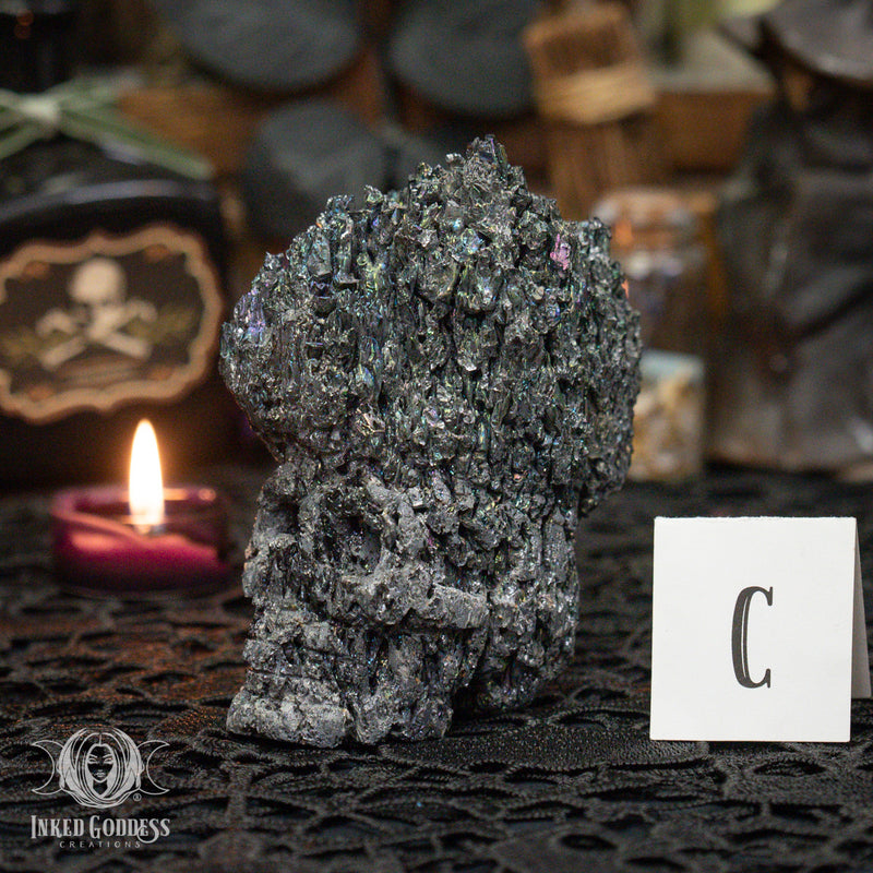 Load image into Gallery viewer, Unicorn Poop Skull for Spirit Communication