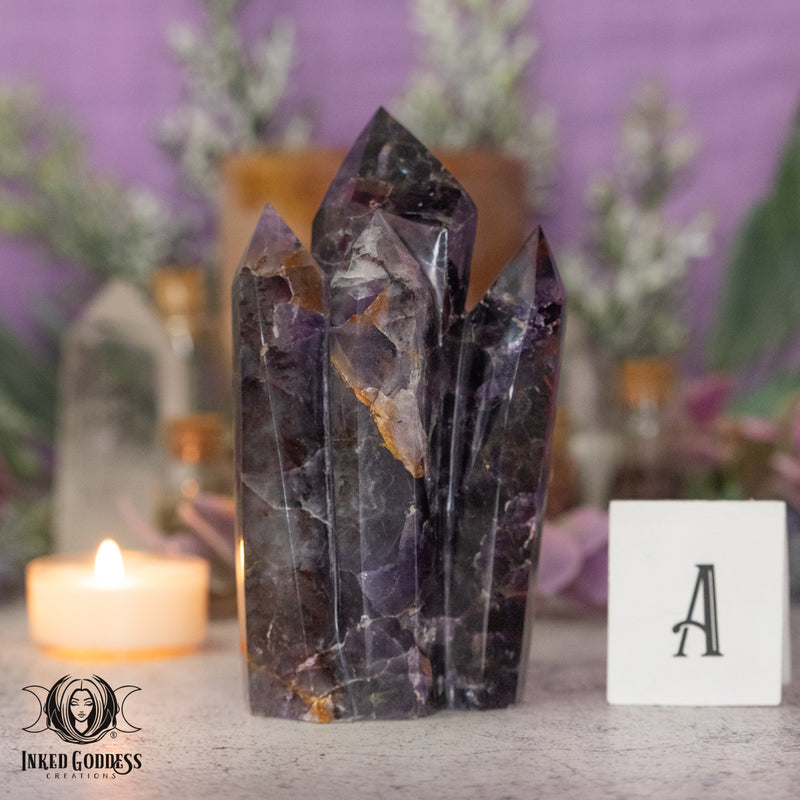 Load image into Gallery viewer, Alien Amethyst Carved Point Cluster for Starborn Vibes
