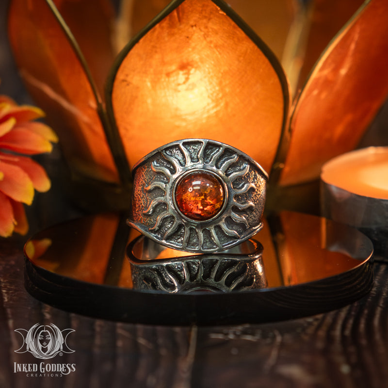 Load image into Gallery viewer, Amber Sun Sterling Silver Adjustable Ring for Summer Energy
