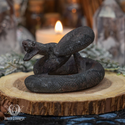 Arfvedsonite Matte Carved Gemstone Snake for Guarding Against Bad Vibes