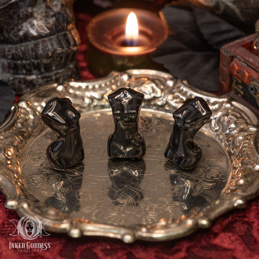 Obsidian Mini Female Body for Dark Divine Feminine Energy