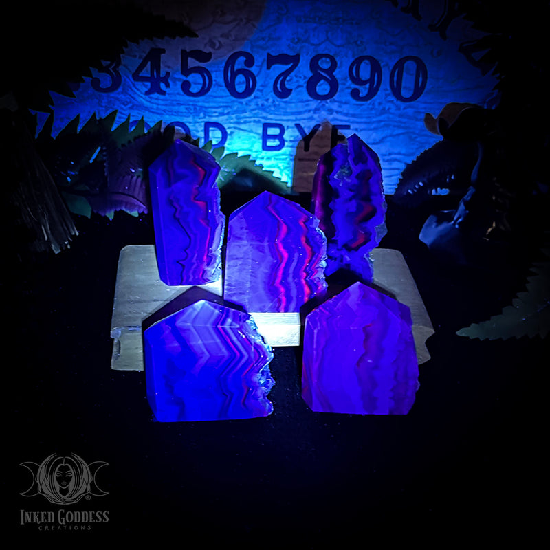 Load image into Gallery viewer, Black Rose Fluorite Raw Tower for Shadow Work
