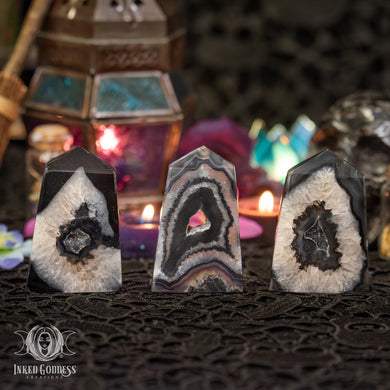Black and White Druzy Agate Portal Small Tower for Clearing Energy