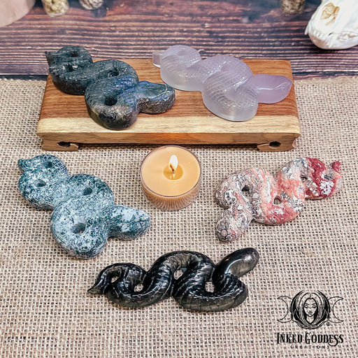 Gemstone Carved Snake for Transformation
