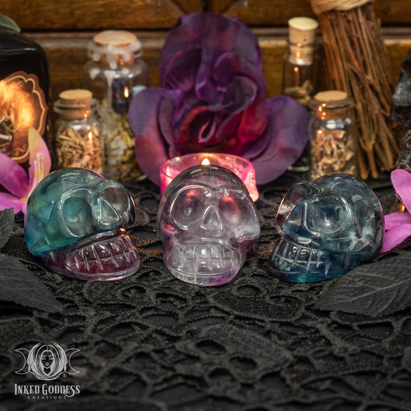 Load image into Gallery viewer, Dark Fluorite Skull for Focused Energy
