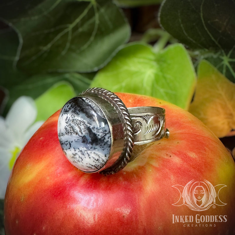 Load image into Gallery viewer, Dendritic Agate (Merlinite) Tibetan Ring for Witches Done with Anxiety
