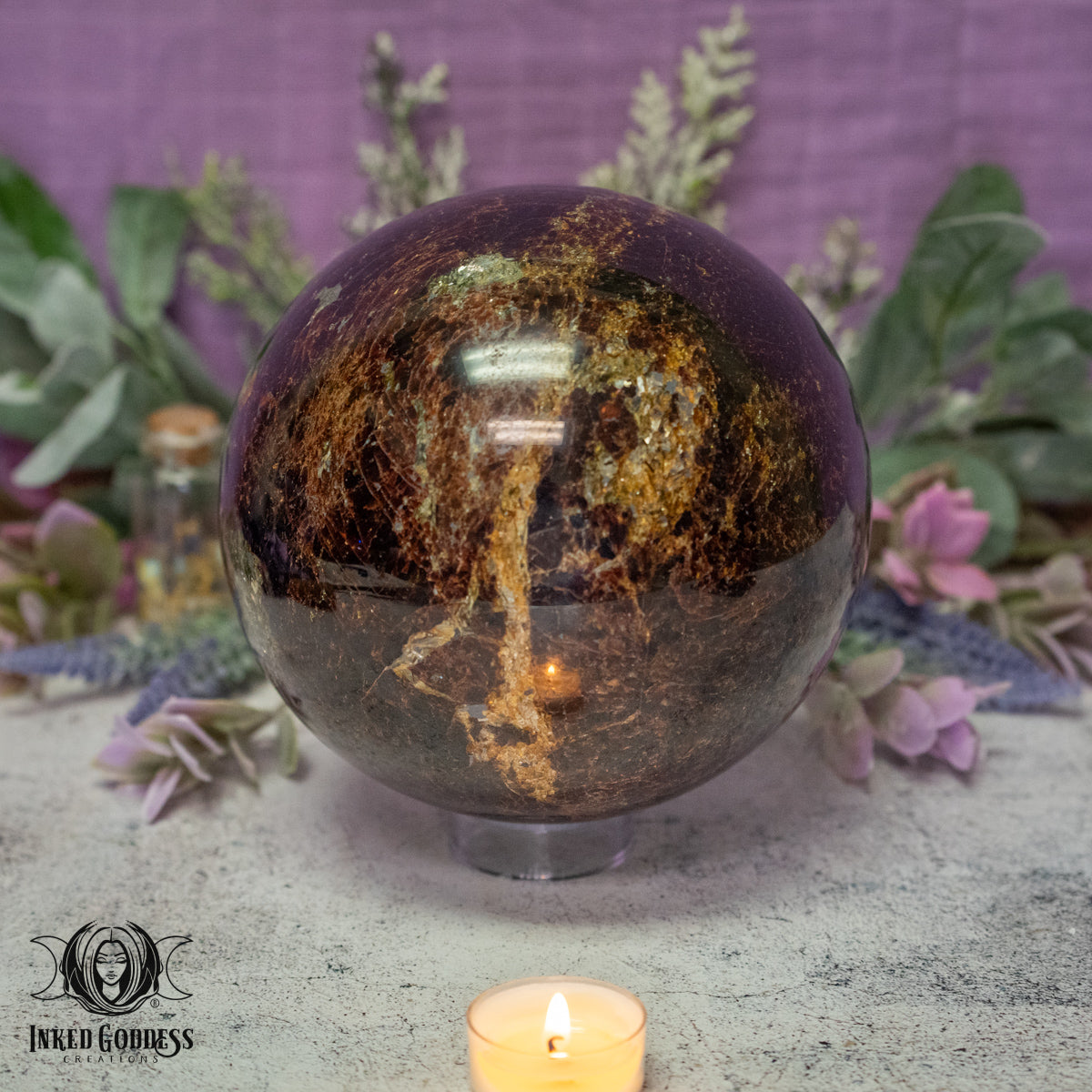 ガーネット　高品質　スフィア　4.3㎝　スターフラッシュ　高級　garnet Extra Large Star Garnet with Kyanite Sphere for Courageous Ambition