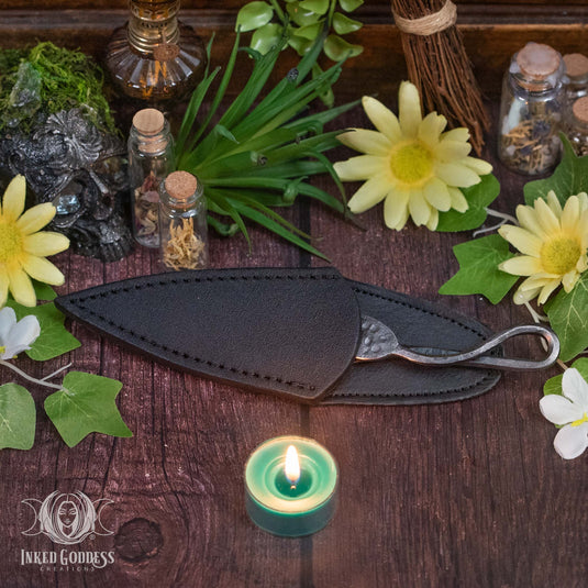Forged Leaf Athame for Earthy Protection