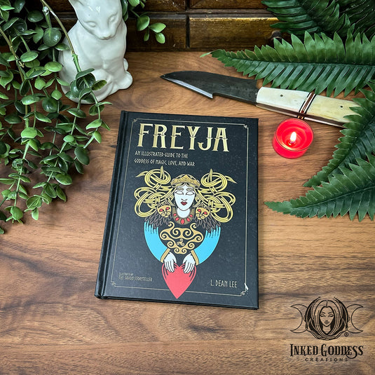 Freyja: An Illustrated Guide to the Goddess of Magic, Love, and War