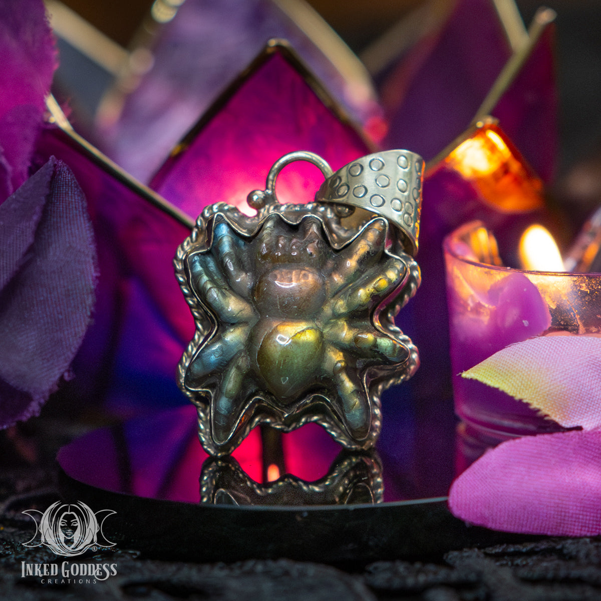 Labradorite Spider Tibetan Necklace for Mysterious Vibes
