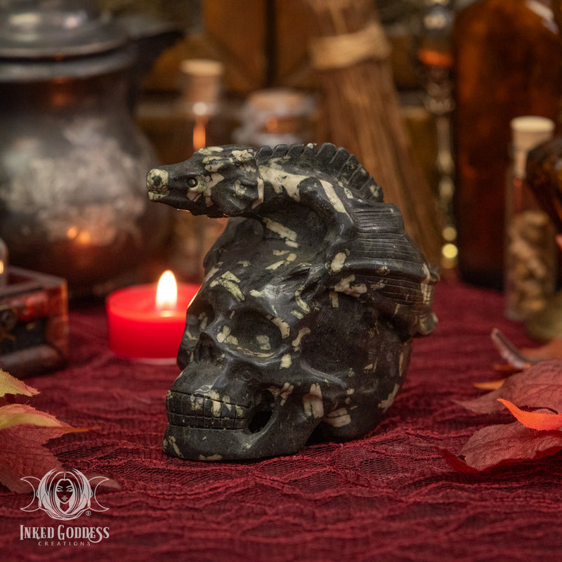 Load image into Gallery viewer, Lakelandite Skull with Dragon for Hella Powerful Grounding
