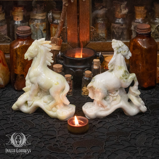 Lemon Jade Gemstone Horse for Fire Horse Energy