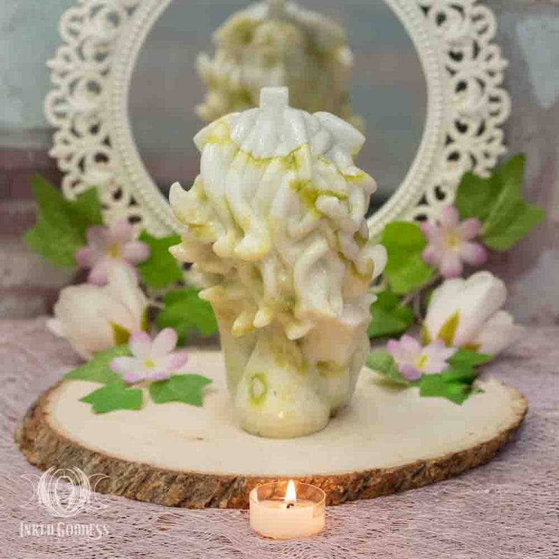 Load image into Gallery viewer, Lemon Jade Medusa Bust for Fiery Reclamation of Your Power
