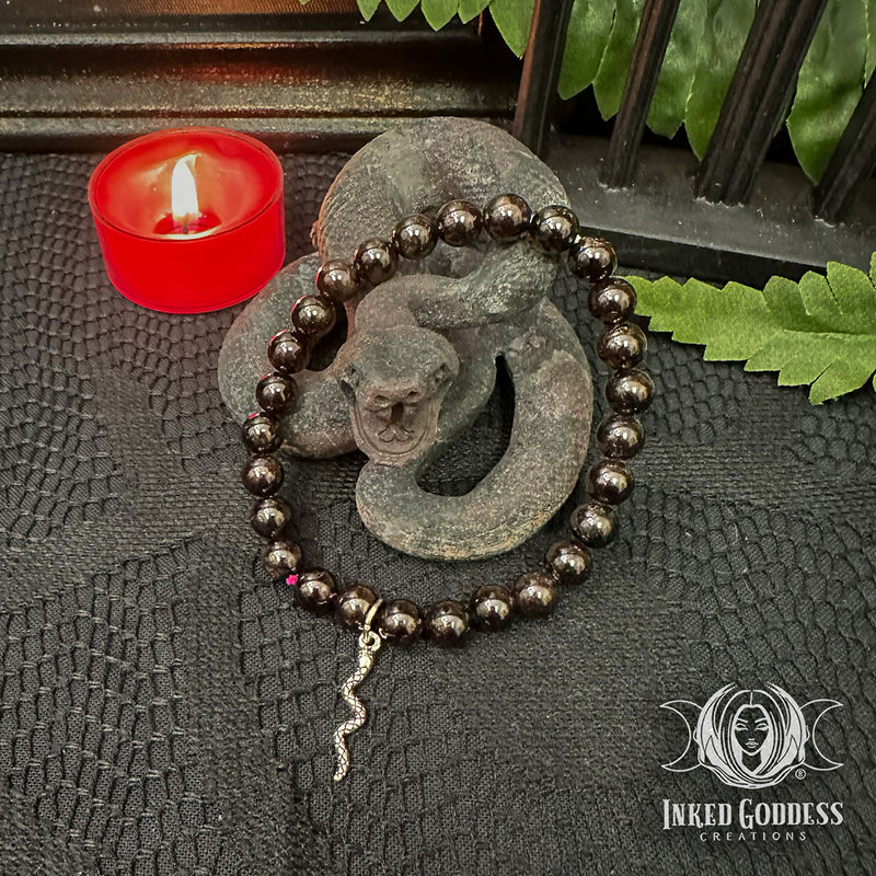 Load image into Gallery viewer, Lilith Wooden Box Set for the Goddess of Sexuality &amp; Feminine Power

