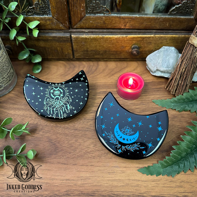 Load image into Gallery viewer, Obsidian Crescent Moon Etched Tile for Dark Moon Magick
