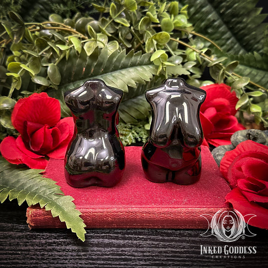 Obsidian Curvy Female Body  for Dark Divine Feminine Energy