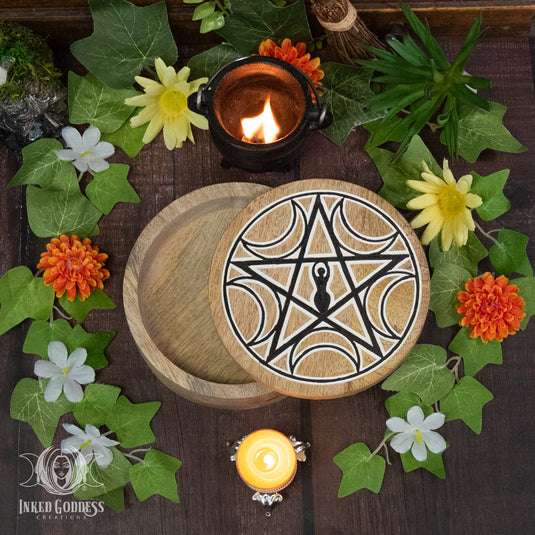 Pentacle Goddess Round Wooden Box for Protection