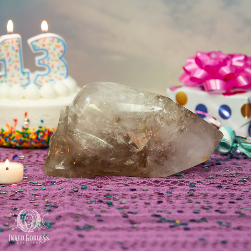 Load image into Gallery viewer, Pointy Head Quartz Skull with Inclusions for Otherworldly Spiritual Connections
