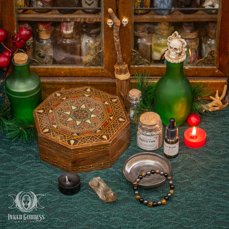 Load image into Gallery viewer, Protection Vintage Box Set- OOAK
