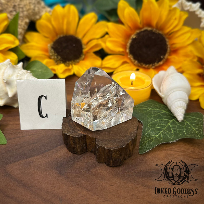 Load image into Gallery viewer, Quartz with Rainbow Inclusions Geometric for Magickally Good Vibes
