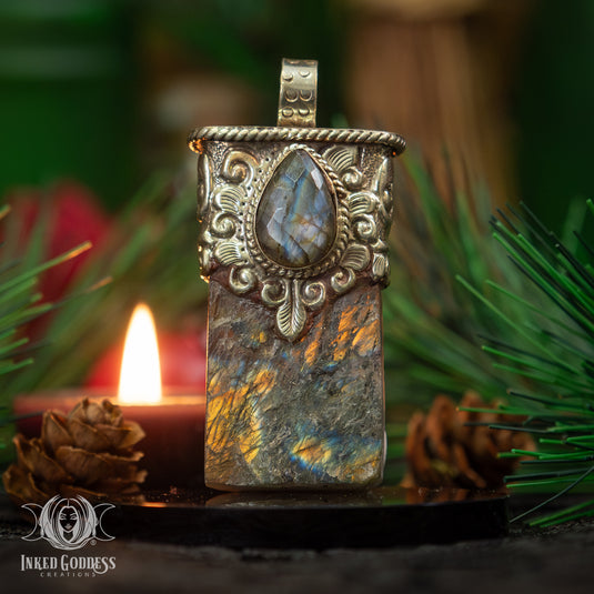 Raw Labradorite Slab with Labradorite Teardrop Tibetan Necklace for Powerful Magick 
