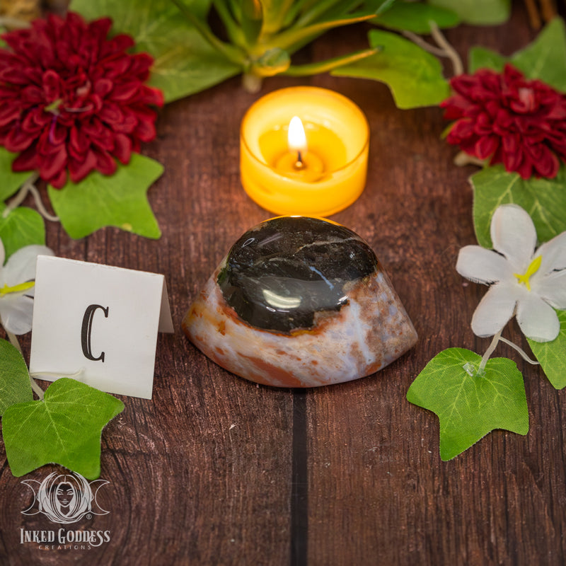 Load image into Gallery viewer, Shiva Eye Agate for Psychic Shielding
