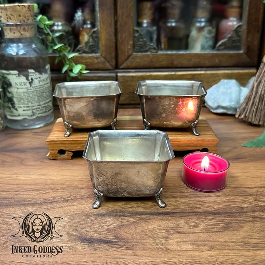 Silver Rectangle Four-Legged Offering Dish for Spirit Connections