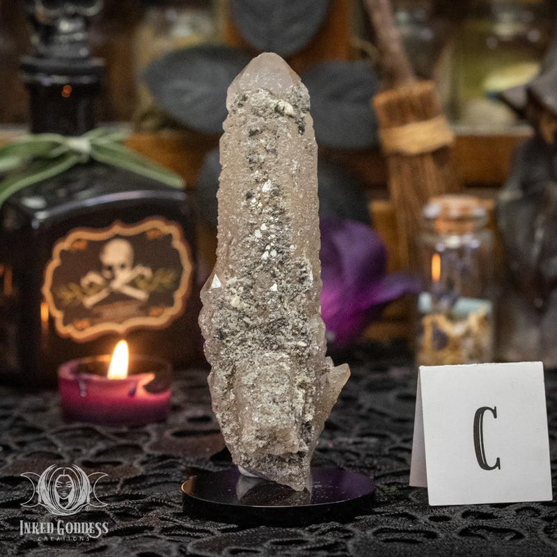 Load image into Gallery viewer, Skeletal Quartz &quot;Finger&quot; for Contacting the Divine
