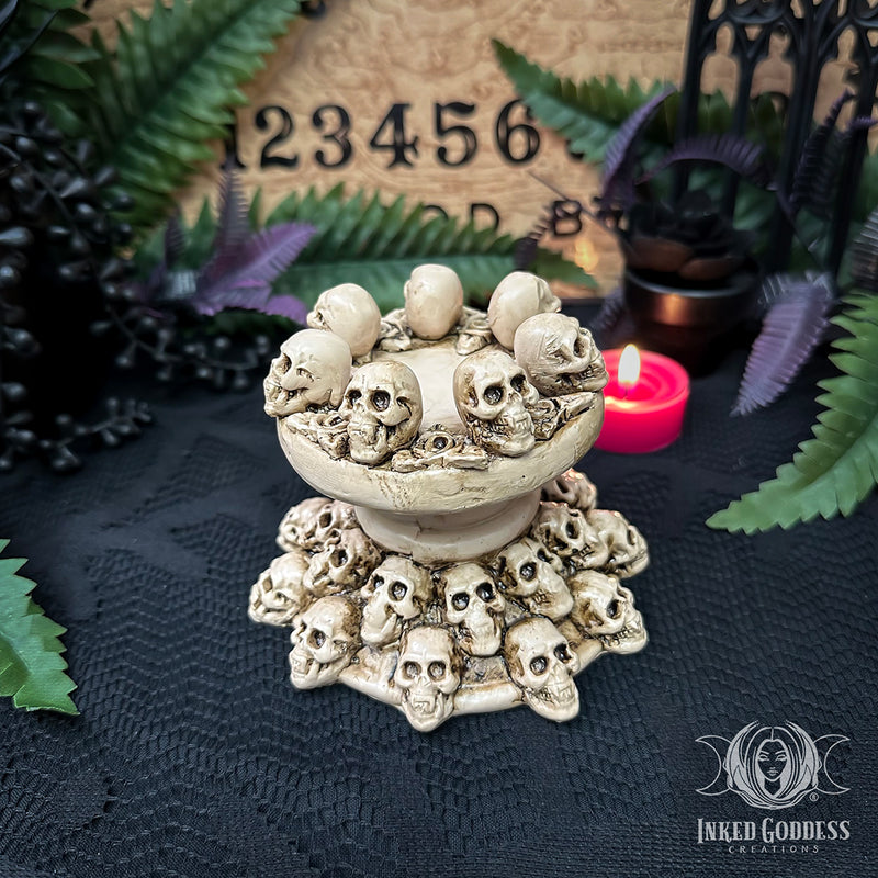 Load image into Gallery viewer, Skull Sphere Holder for Gothic Crystal Magick
