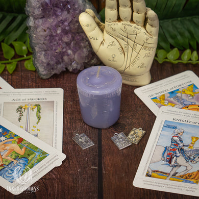 Surprise Tarot Votive Candle for Intuitive Power