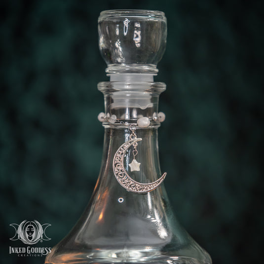 Vintage Moon Water Bottle- Apple Bottom for Lunar Spellwork